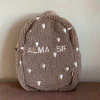 BAKPOKI - BROWN MEÐ HJÖRTUM