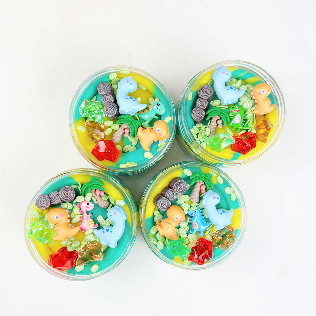 RISAEÐLUR LEIR I SUPRISE POT